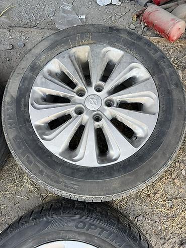 10 5j: Sonata
Avante
Комплект колес Hyundai
Резина в подарок
Продаются диски — 3