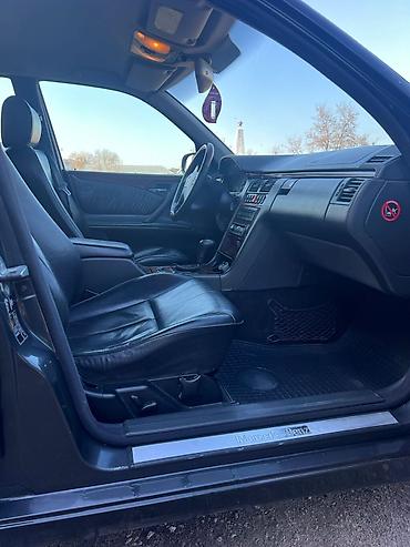 Mercedes-Benz: Mercedes-Benz E-Class: 2002 г., 3.2 л, Автомат, Бензин, Седан — 8