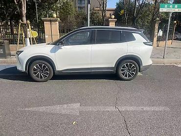 Weltmeister: Weltmeister W6, 2022 г., 1000 км, В наличии — 19