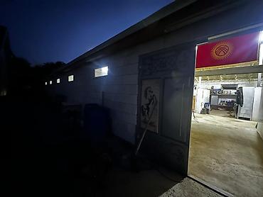 пол дом продаю: Конюшня/хозяйственный двор с помещениями и заездами участок 10 сотка — 9