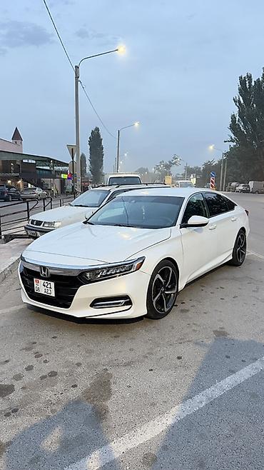 Продажа авто: Honda Accord: 2018 г., 1.5 л, Автомат, Бензин, Седан — 2