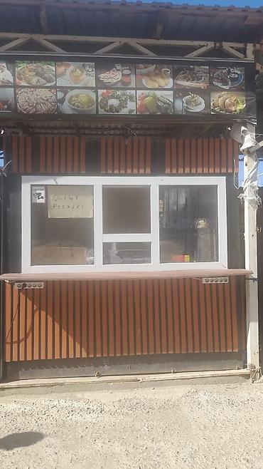 Butkalar, köşklar: Kioskun eni 1.50 uz 2 mt.hun 2 mt. Qiymet 1500 azn. Unvan Hovsan — 1