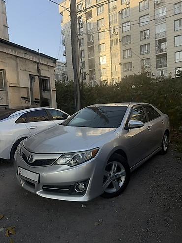 lixiang l6: Toyota Camry: 2012 г., Автомат, Бензин, Седан — 1