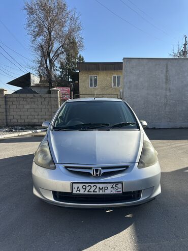 Honda: Honda Fit: 2003 г., 1.3 л, Вариатор, Бензин