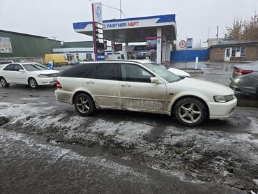 Honda: Honda Accord: 2000 г., 2.3 л, Автомат, Бензин, Универсал