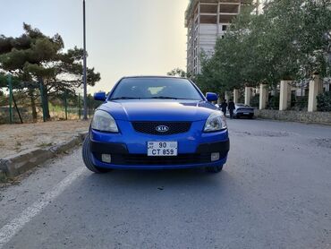 kia oluxana razin: Kia Rio 2008. yaxshi veziyyetdedir