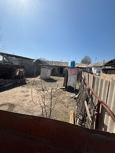 Продажа коттеджей и домов: Продаётся одноэтажный дом с просторным двором и хозяйственными — 5