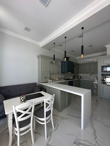 Həyət evləri və villaların satışı: 4 otaqlı, 400 kv. m — 12