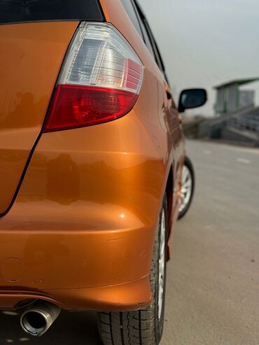 Honda: Honda Fit: 2010 г., 1.5 л, Автомат, Бензин, Хэтчбэк — 6