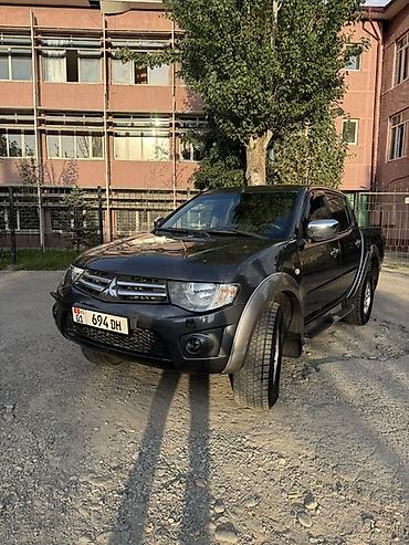 Mitsubishi L200: 2012 г., 2.5 л, Механика, Дизель, Пикап at lalafo.kg Mitsubishi L200: 2012 г., 2.5 л, Механика, Дизель, Пикап