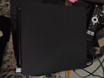 купить вытяжку для кухни бишкек: PlayStation 4 Slim (черная)(прошитая Golden 11.00) игры на фото