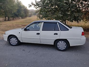 Daewoo: Daewoo Nexia: 2011 г., 1.5 л, Механика, Бензин, Седан — 5