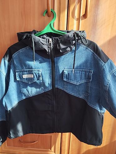 lining 38: Ветровка, Осень-весна, С капюшоном, M — 1