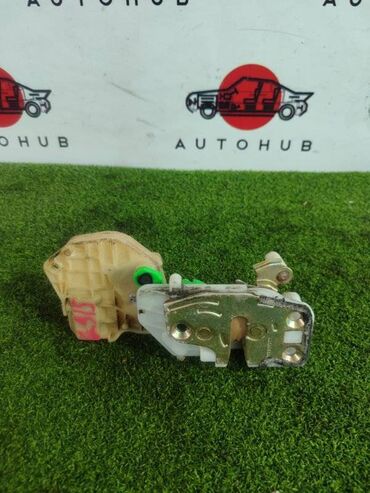 замок ремня безопасности: Эшик кулпусу Honda