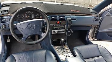 дви: Mercedes-Benz E-Class: 1997 г., 2.3 л, Автомат, Бензин, Универсал — 5