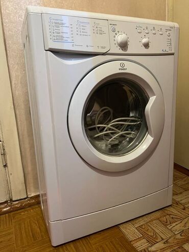 корпоративный номер: Кир жуучу машина Indesit, Автомат, 5 кг чейин, Компакттуу