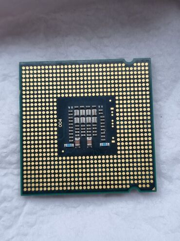 intel core i5: Prosessor Intel Pentium E5400, 3-4 GHz, 2 nüvə, İşlənmiş