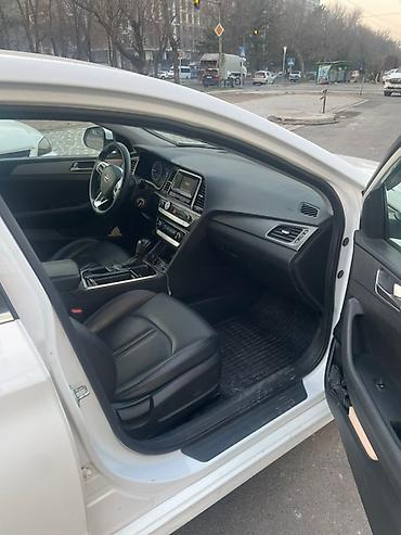 Hyundai: Hyundai Sonata: 2019 г., 2 л, Автомат, Газ, Седан — 9