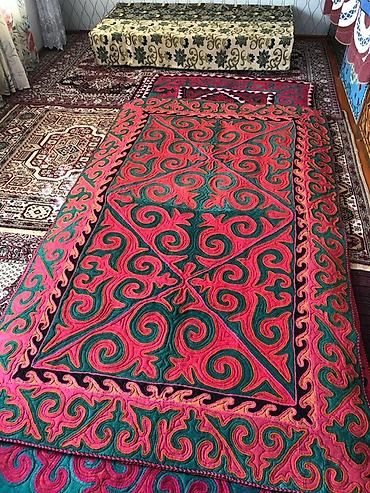шкаф токмок: Килем Жаңы, Дубалдык, Кийиз — 1