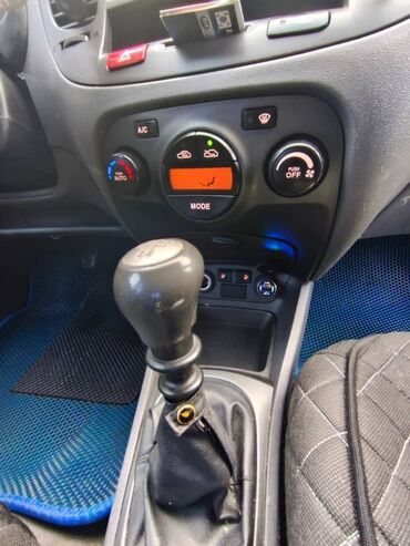 Kia: Kia Rio: 2006 г., 1.4 л, Механика, Бензин, Хэтчбэк — 12