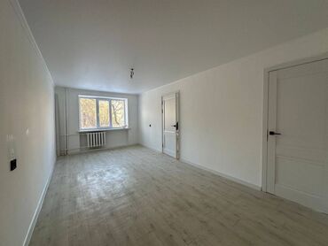 Салоны красоты: 2 комнаты, 40 м², Хрущевка, 1 этаж, Евроремонт