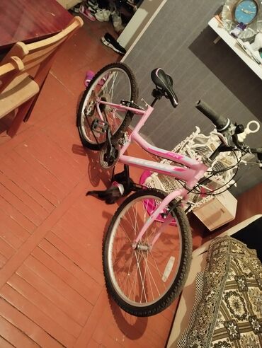 24 velosiped satilir: Yeni Veloqaçış Uşaq velosipedi 24"