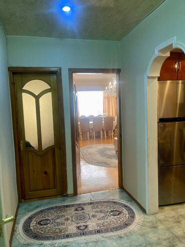 Köhnə tikili: Bakı, 3 otaqlı, Köhnə tikili, m. Elmlər Akademiyası, 100 kv. m — 8