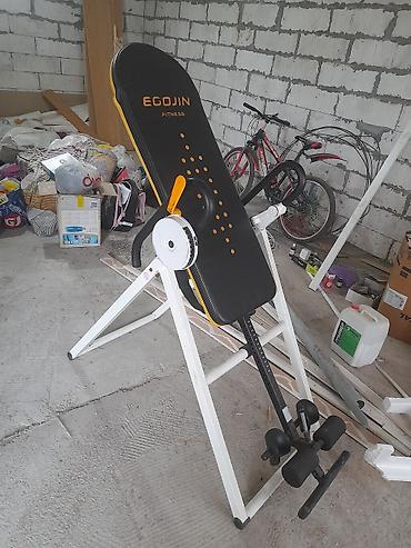 Машыктыргычтар: Инверсионный стол для грыжи логотипом EGOJIN, комфортные ручки — 1