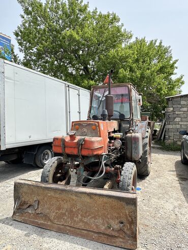 traktor mtz 892: Salam UMZ traktoru ili 1990 bakıdadır hər bir şeyi işlək