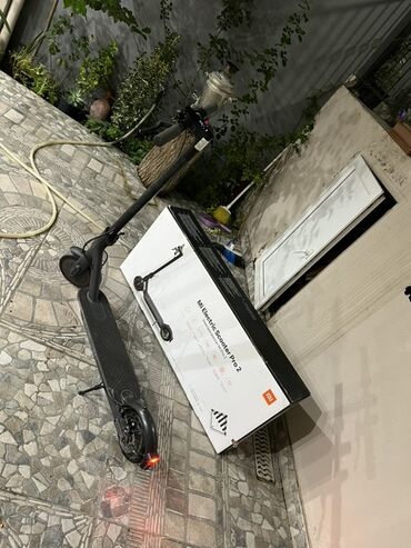 электросамокат баку: İşlənmiş Elektrik samokat 9", 501 - 750 Vt, 26 - 35 km/s, Ünvandan götürmə