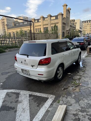 Mitsubishi: Mitsubishi Airtek: 2 l | 2003 il 302545 km Ofrouder/SUV — 4