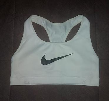 majica s: Nike sportski grudnjak – bela boja sa crnim Swoosh logotipom napred — 1