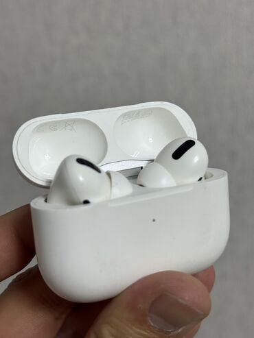 Наушники: AirPods Pro 1 оригинал с коробкой со всеми чеками Состояние хорошее