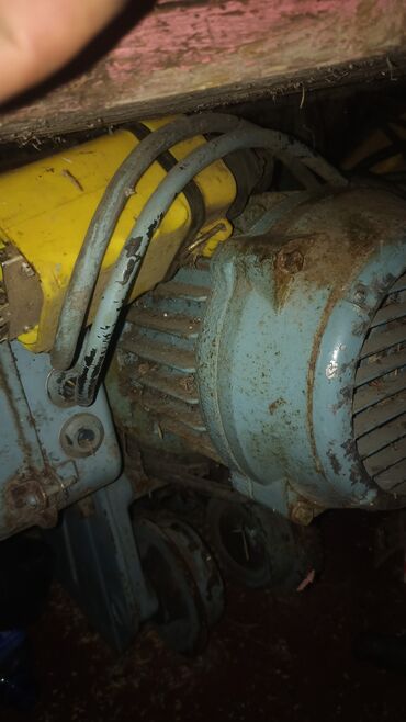 аренда теплиц: Электр мотору, Күч: Башка күбаттуулук