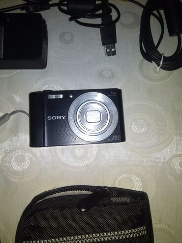 komputer dəsti: Sony rəqəmsal fotoaparat dəsti - Model: Sony kompakt fotoaparat (20.1