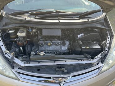 Toyota: Toyota : 2003 г., 3 л, Автомат, Газ, Минивэн — 8