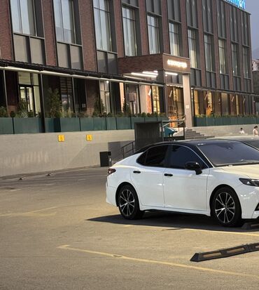 срочно срочно продаю машина: Toyota Camry: 2019 г., 2.5 л, Автоматтык, Бензин, Седан