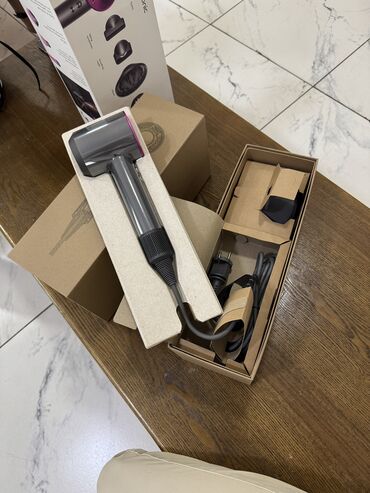 крепление для телевизоров: Продаю Dyson!!Новый не использованный
