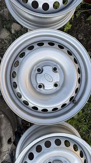 Железные Диски R 14 Kia, Комплект, отверстий - 4, Б/у