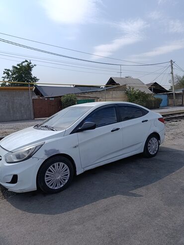 киа салярис: Hyundai Solaris: 2013 г., 1.6 л, Автомат, Бензин, Седан
