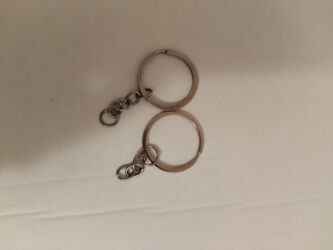 Açar üçün brelok və çexol: Ilk 6 sekildeki breloklarin qiymeti Tek tek 2 azn hamisi birge alana — 25