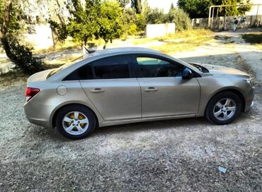 Chevrolet: Chevrolet Cruze: 1.4 l | 2011 il 212400 km Sedan — 6