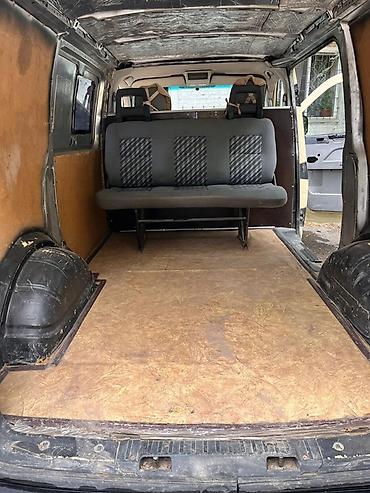 кпп портер 1: Фургон Volkswagen Transporter (T5) — цельнометаллический, бежевый цвет — 7