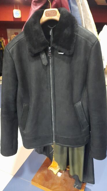 дубленка: Куртка Moncler, 4XL (EU 48), цвет - Черный