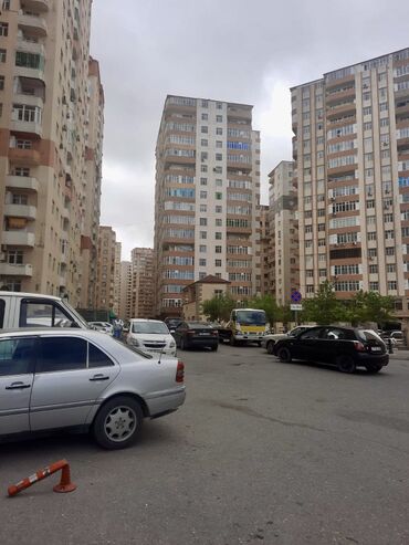 Yeni tikili: Yeni Yasamal, 3 otaqlı, Yeni tikili, m. İnşaatçılar, 126 kv. m — 2