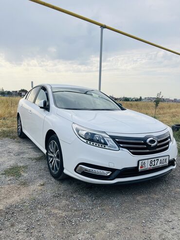 электро мобиль авто: Renault : 2018 г., 2 л, Вариатор, Бензин, Седан