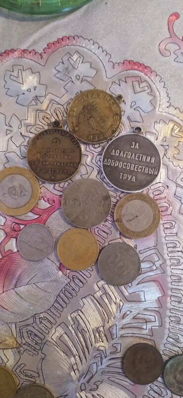 Sikkələr: Sabirabadda qedimi pul satılır — 17