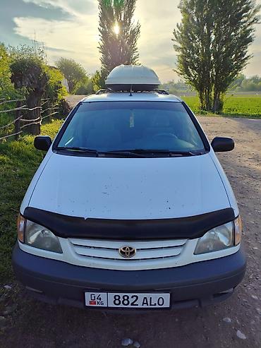 Toyota Sienna: 2001 г., Минивэн — 4