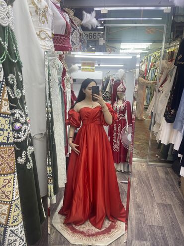 красные вечерние платья: Вечернее платье, Пышное, Длинная модель, Атлас, С рукавами, Корсет, S (EU 36)