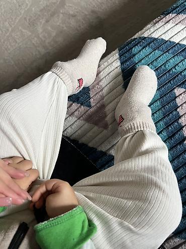 в джале: Нужна няня. Сыну 2 годика С проживанием, отдельная комната, можете — 1